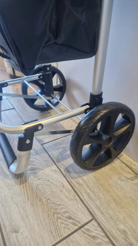 Markowy aluminiowy wózek zakupowy Vounot , lżejszy i solidniejszy od marketowych modeli.