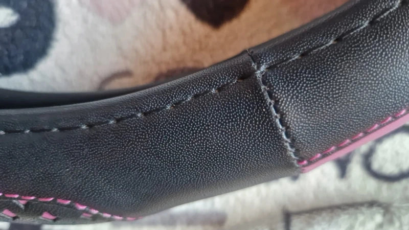 Pokrowiec na kierownicę Zatooto 37–38 cm czarno-różowy antypoślizgowy