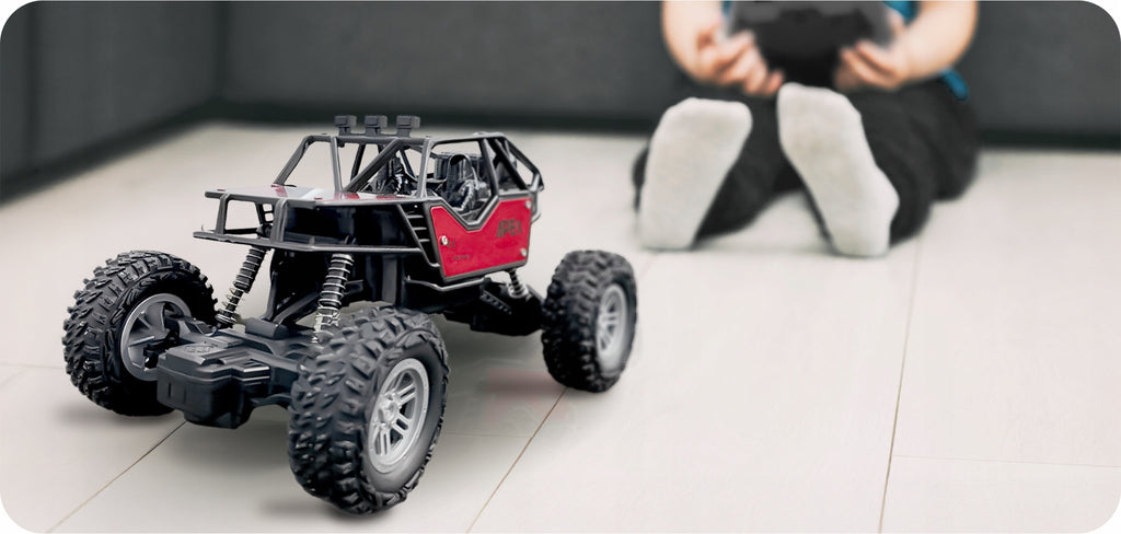 SAMOCHÓD ZDALNIE STEROWANY AUTO RC TERENOWY PILOT DUŻY + 2 AKUMULATORY 1:18