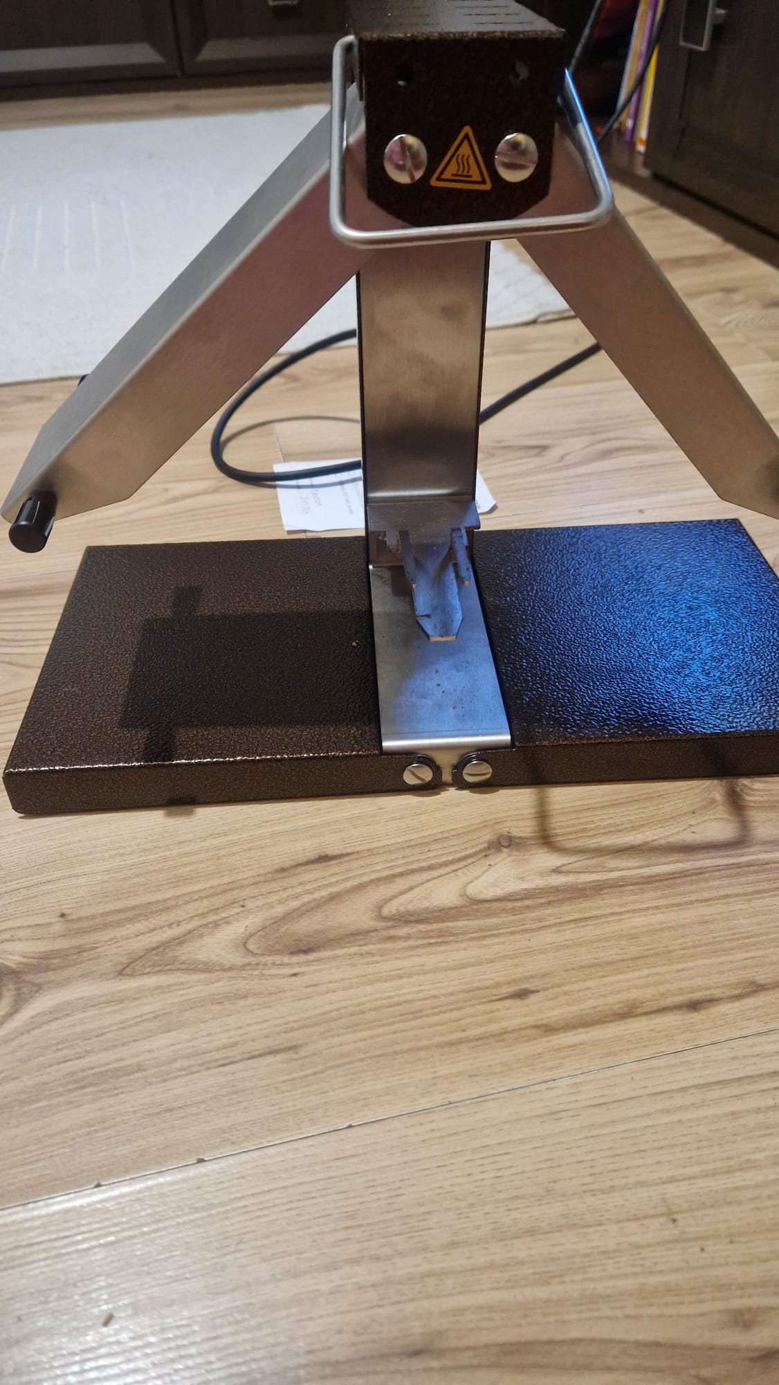 Profesjonalna raclette Louis Tellier Brézière Bron Coucke BREZ01 450W