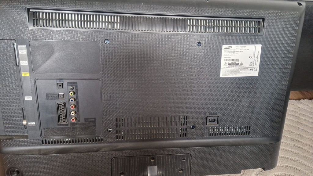 telewizor samsung 32 Led ue32h4000– Sprawny, bez pilota/nóżek