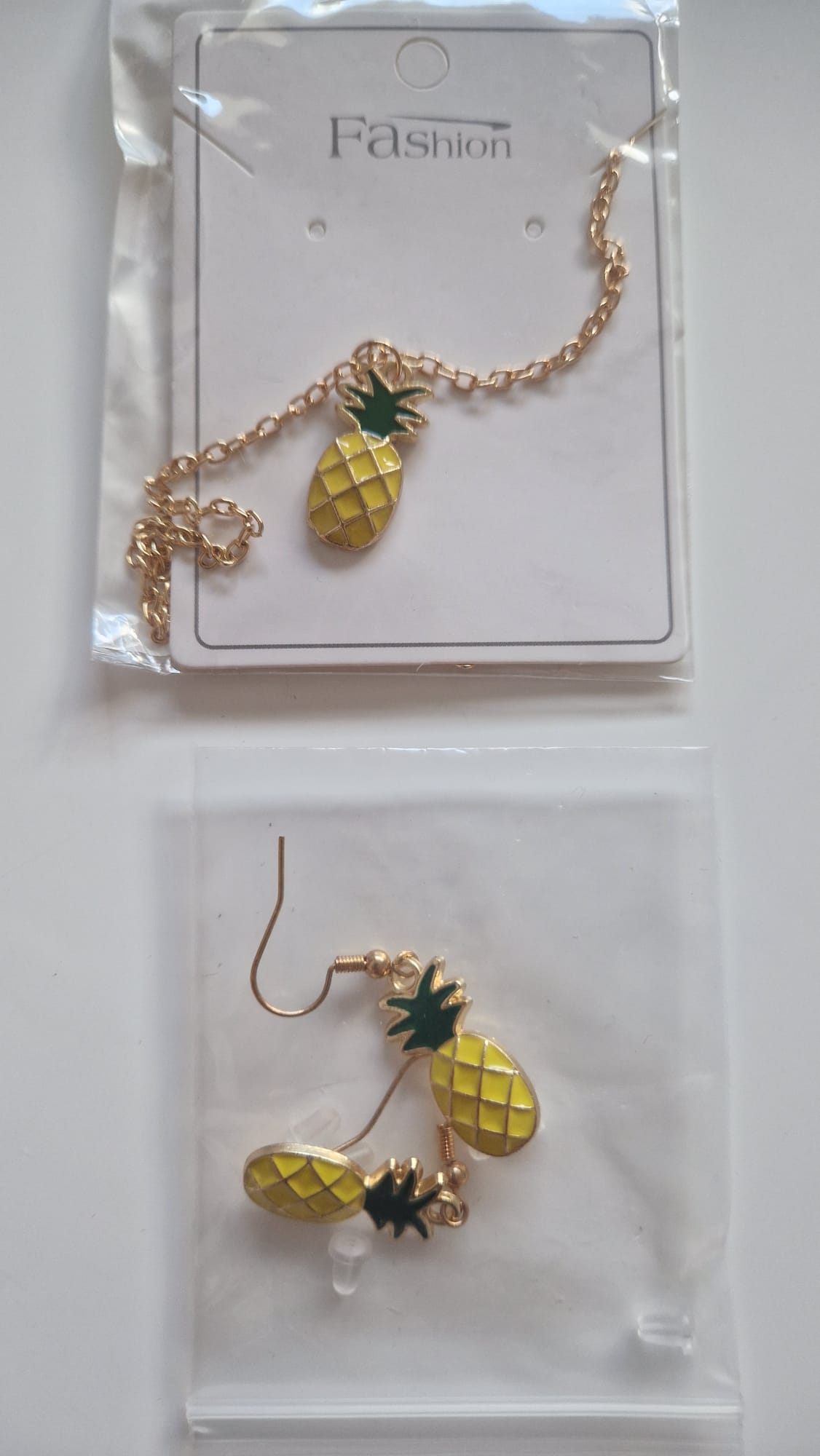 Zestaw Ananas dla dziewczynki – torebka, okulary, opaska, biżuteria i dodatki