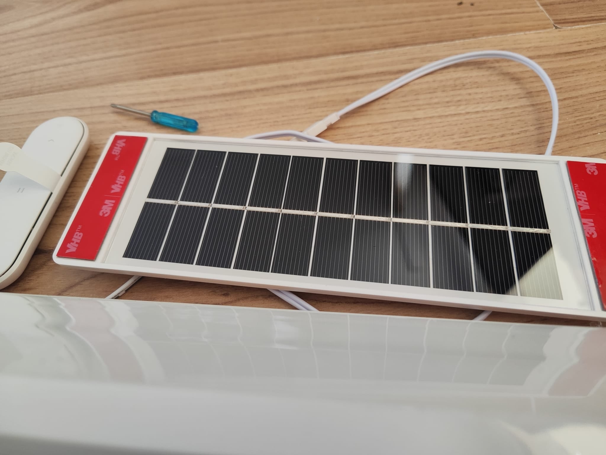 Smart Roleta Automatyczna M132 Classic+ 100 cm Solar USB-C Tuya Alexa Pilot