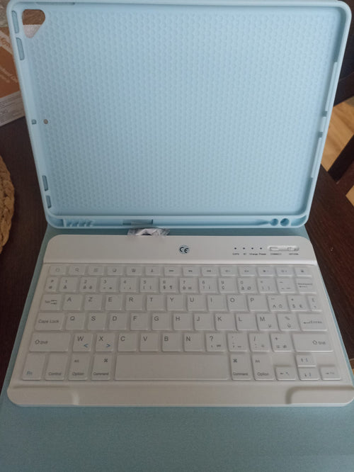 Etui z klawiaturą Bluetooth do iPada 10.2 / tabletu